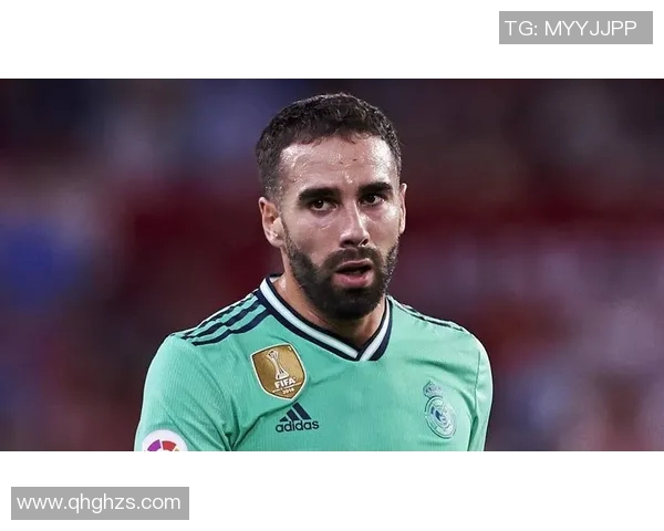 踢后卫的足球球星们：他们如何成为防线上的不可或缺之人